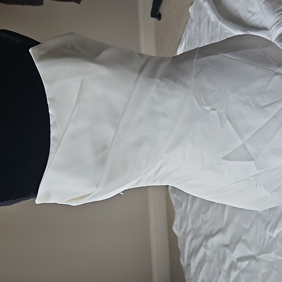 Elysee Seraphine Wedding Dress - Picture 11 of 17